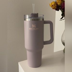 Stanley Adventure Quencher Tumbler 40oz Abalone